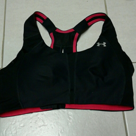 Under Armour Other - Under Armour sports bra